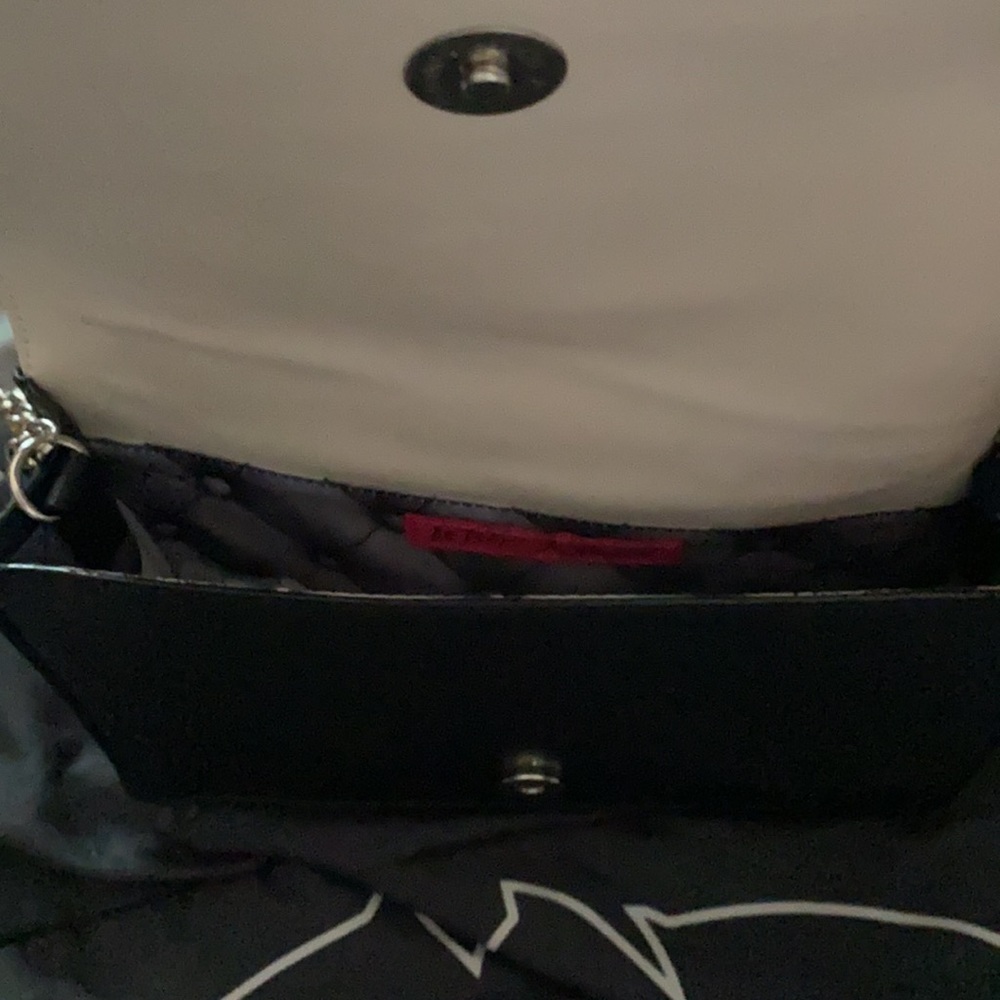 Purse - Picture 3 of 3